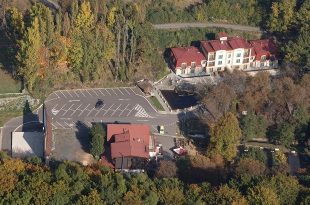 Hotel Loucky Litvínov Exterior foto